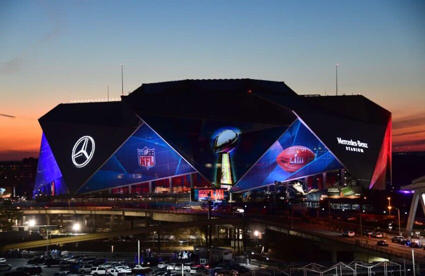 Aici se joacă Super Bowl LIII! Incredibila arenă Mercedes-Benz din Atlanta, Georgia, va găzdui confruntarea din dimineața lui 4 februarie dintre Los Angeles Rams și New England Patriots! foto: Reuters