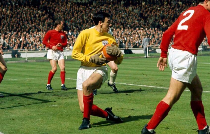 Gordon Banks