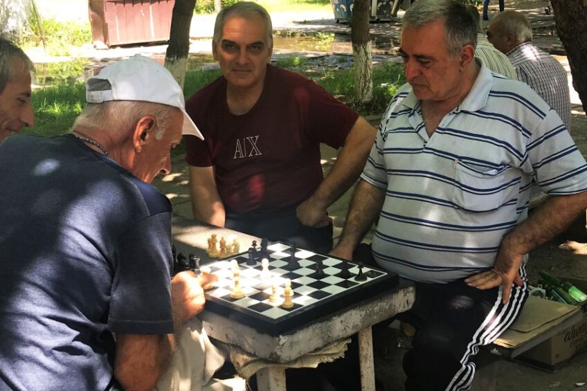 Autoritățile de la Erevan au introdus în toate școlile șahul ca materie obligatorie // foto: Andrei Crăițoiu (Gazeta Sporturilor)
