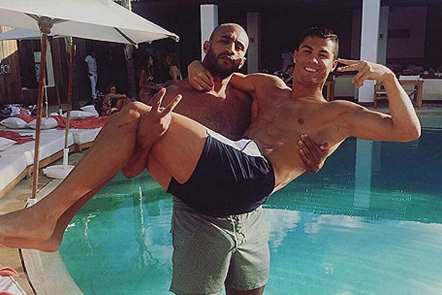 Ronaldo Gay Cristiano Ar Avea O RelaÈ›ie AmoroasÄƒ Cu Kick Boxerul Marocan Badr Hari