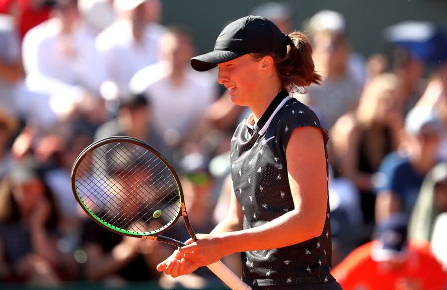 SIMONA HALEP LA ROLAND GARROS // Iga Swiatek, adversara ...